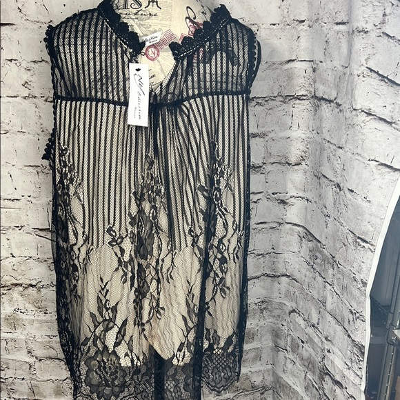 NY Collection Women’s Black Lace Sheer Sleeveless Top Sz 2X - Picture 3 of 9